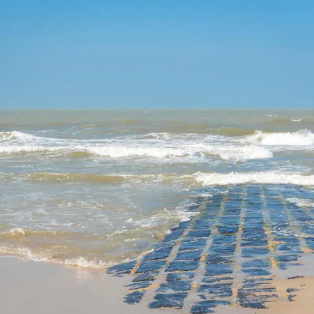 L'esperance D'autrefois By Interhome *